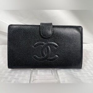 1104: Chanel PROJECT piece